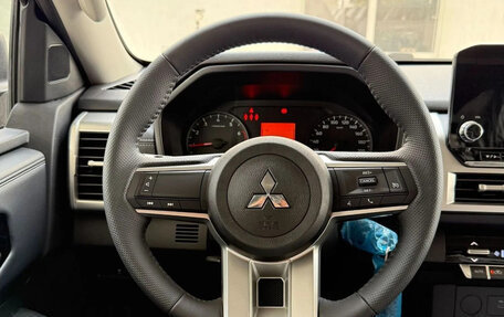 Mitsubishi L200, 2026 год, 4 200 000 рублей, 13 фотография