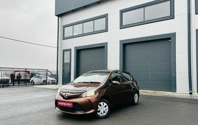 Toyota Vitz, 2015 год, 899 999 рублей, 1 фотография