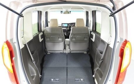 Honda N-BOX II, 2021 год, 720 000 рублей, 14 фотография