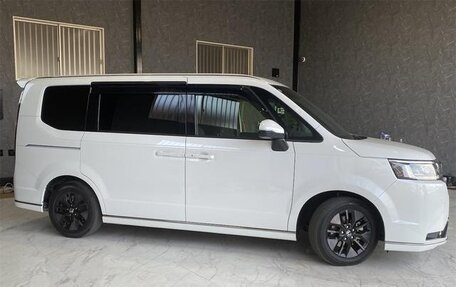 Honda Stepwgn, 2022 год, 2 350 272 рублей, 5 фотография