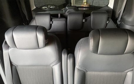 Honda Stepwgn, 2022 год, 2 350 272 рублей, 23 фотография