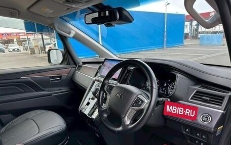 Mitsubishi Delica D:5 I, 2022 год, 2 960 000 рублей, 12 фотография