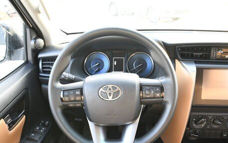 Toyota Fortuner II, 2026 год, 5 000 000 рублей, 8 фотография