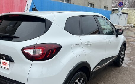 Renault Kaptur I рестайлинг, 2018 год, 1 200 000 рублей, 5 фотография