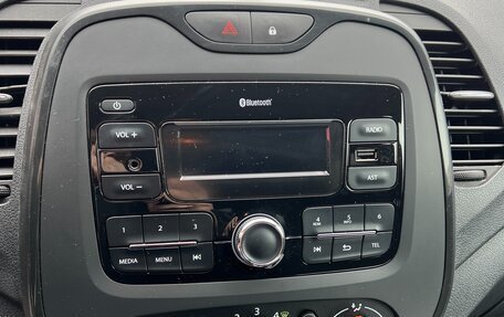 Renault Kaptur I рестайлинг, 2018 год, 1 200 000 рублей, 14 фотография