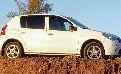 Renault Sandero I, 2011 год, 500 000 рублей, 7 фотография