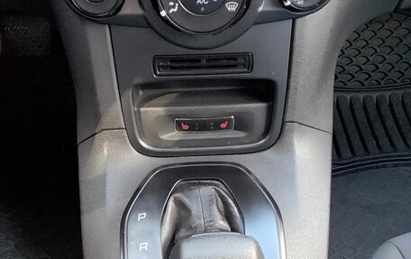 Ford Fiesta, 2018 год, 970 000 рублей, 8 фотография