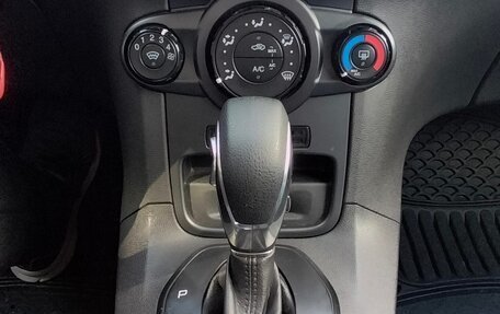 Ford Fiesta, 2018 год, 970 000 рублей, 9 фотография