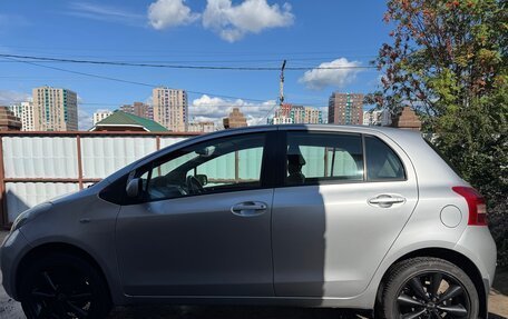 Toyota Yaris III рестайлинг, 2008 год, 550 000 рублей, 7 фотография