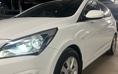 Hyundai Solaris II рестайлинг, 2016 год, 1 350 000 рублей, 4 фотография