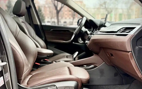 BMW X1, 2021 год, 2 100 000 рублей, 11 фотография