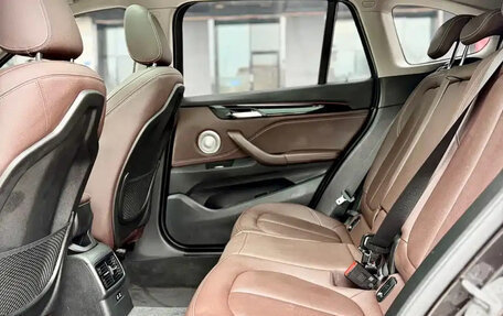 BMW X1, 2021 год, 2 100 000 рублей, 10 фотография