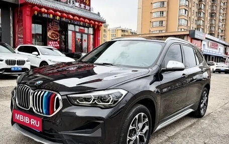 BMW X1, 2021 год, 2 100 000 рублей, 3 фотография
