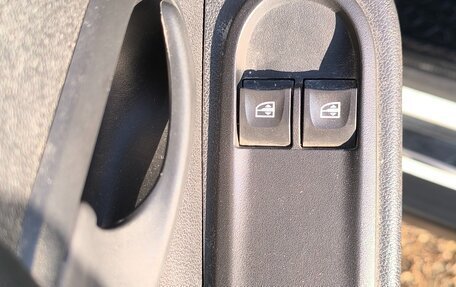 Renault Duster I рестайлинг, 2015 год, 1 130 000 рублей, 30 фотография