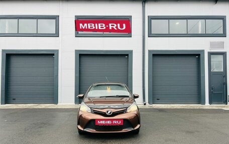 Toyota Vitz, 2015 год, 899 999 рублей, 9 фотография