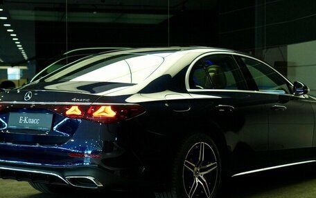 Mercedes-Benz E-Класс, 2025 год, 9 900 000 рублей, 3 фотография