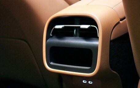 Mercedes-Benz E-Класс, 2025 год, 9 900 000 рублей, 18 фотография