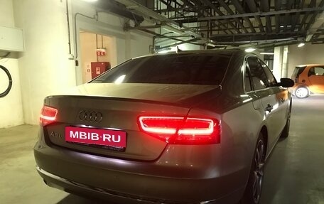 Audi A8, 2012 год, 2 300 000 рублей, 11 фотография