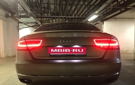 Audi A8, 2012 год, 2 300 000 рублей, 13 фотография