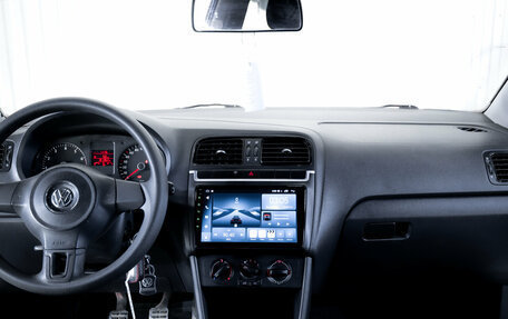 Volkswagen Polo VI (EU Market), 2013 год, 690 000 рублей, 14 фотография