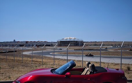 Mazda MX-5, 2017 год, 2 890 000 рублей, 23 фотография