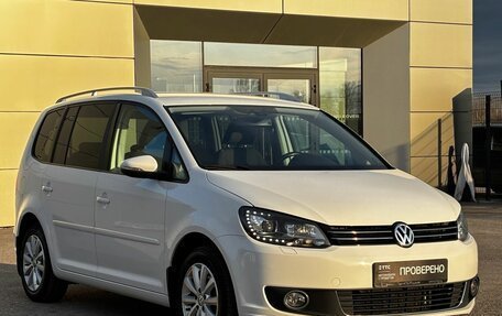 Volkswagen Touran III, 2011 год, 1 155 000 рублей, 3 фотография