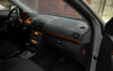 Toyota Avensis III рестайлинг, 2008 год, 800 000 рублей, 3 фотография