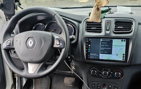 Renault Logan II, 2017 год, 520 000 рублей, 5 фотография