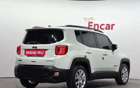 Jeep Renegade I рестайлинг, 2022 год, 1 731 000 рублей, 3 фотография