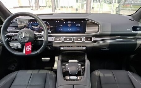 Mercedes-Benz GLS, 2024 год, 15 100 000 рублей, 33 фотография