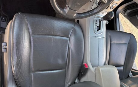 Subaru Tribeca I рестайлинг, 2005 год, 1 250 000 рублей, 28 фотография