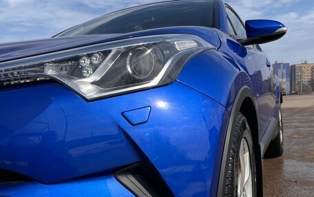 Toyota C-HR I рестайлинг, 2019 год, 2 222 222 рублей, 2 фотография