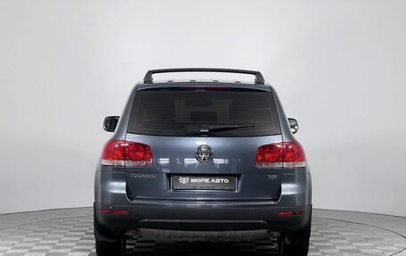 Volkswagen Touareg III, 2006 год, 1 030 000 рублей, 6 фотография