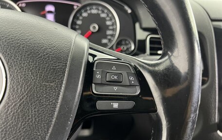 Volkswagen Touareg III, 2010 год, 1 980 000 рублей, 20 фотография