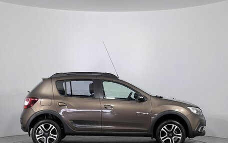 Renault Sandero II рестайлинг, 2022 год, 1 550 000 рублей, 4 фотография