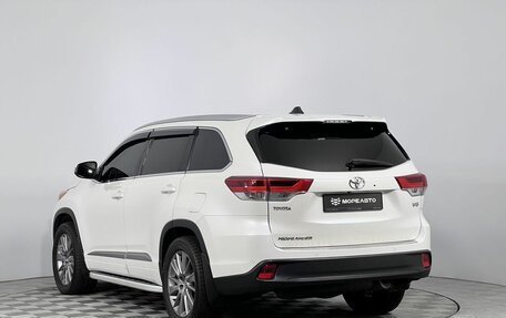 Toyota Highlander III, 2014 год, 2 870 000 рублей, 7 фотография