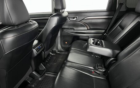 Toyota Highlander III, 2014 год, 2 870 000 рублей, 10 фотография