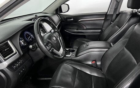 Toyota Highlander III, 2014 год, 2 870 000 рублей, 9 фотография