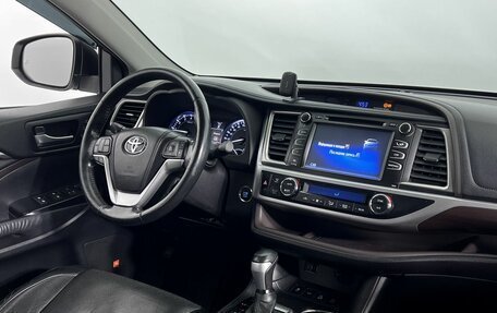 Toyota Highlander III, 2014 год, 2 870 000 рублей, 16 фотография