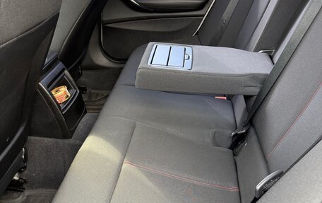 BMW 1 серия, 2011 год, 1 300 000 рублей, 13 фотография