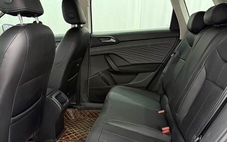 Volkswagen Tharu, 2023 год, 1 820 000 рублей, 11 фотография