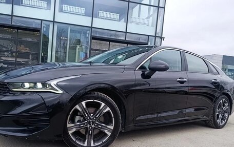 KIA K5, 2020 год, 2 700 000 рублей, 18 фотография