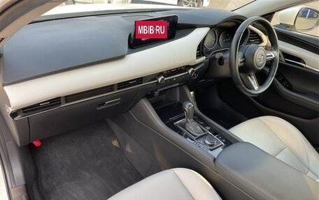 Mazda 3, 2022 год, 1 208 000 рублей, 15 фотография