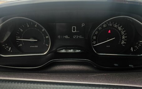 Peugeot 2008 II, 2014 год, 725 000 рублей, 20 фотография