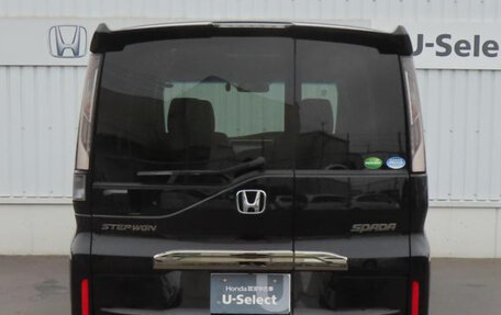 Honda Stepwgn IV, 2022 год, 1 850 000 рублей, 6 фотография