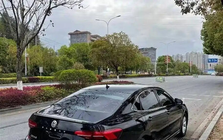 Volkswagen Passat B8 рестайлинг, 2019 год, 1 390 000 рублей, 3 фотография