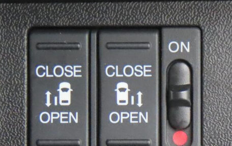 Honda Stepwgn IV, 2022 год, 1 850 000 рублей, 21 фотография