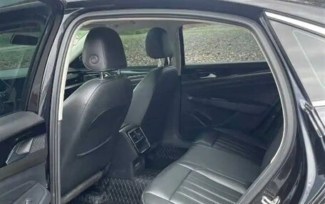 Volkswagen Passat B8 рестайлинг, 2019 год, 1 390 000 рублей, 5 фотография