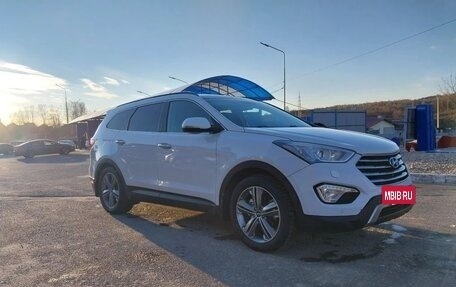 Hyundai Santa Fe III рестайлинг, 2015 год, 1 980 000 рублей, 2 фотография