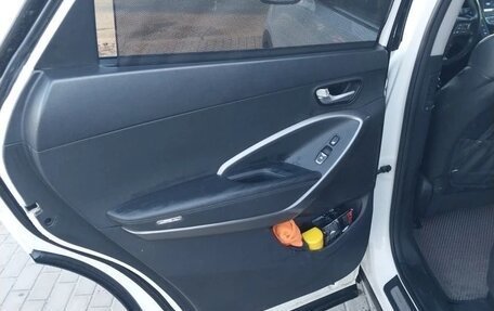 Hyundai Santa Fe III рестайлинг, 2015 год, 1 980 000 рублей, 21 фотография